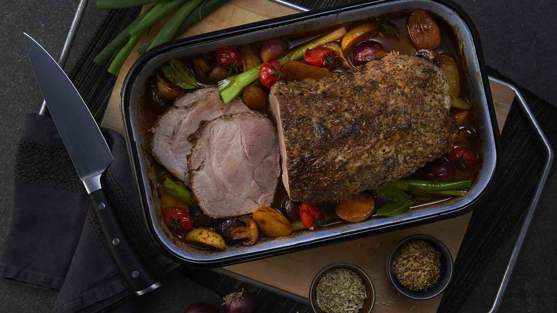 Cotlet de porc cu verdețuri à la Provence, fenicul și foi de dafin