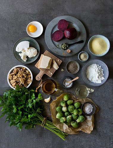 Gnocchi de sfecla rosie cu sos pesto cu nuci