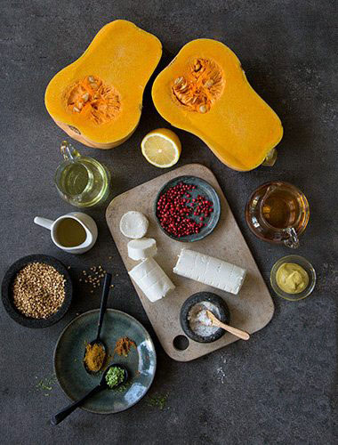 Salata de dovleac cu hrisca si branza de capra