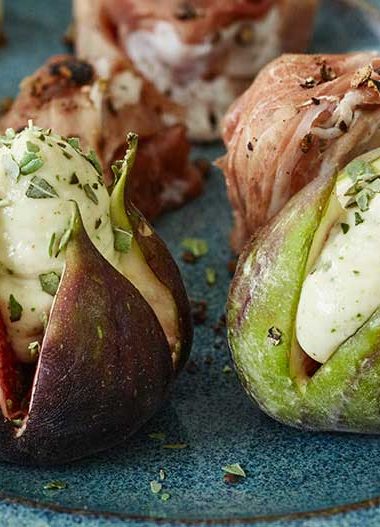Smochine umplute cu cremă de gorgonzola