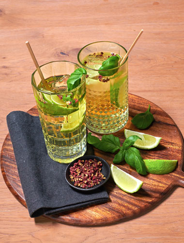 Gin tonic cu piper de Sichuan