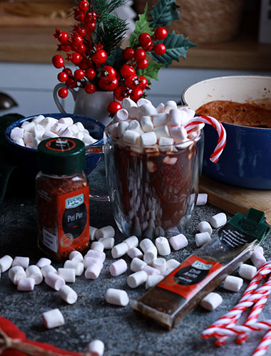 Ciocolata calda cu fulgi de chilli