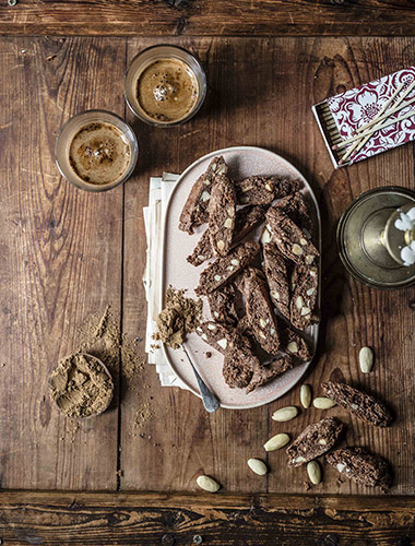Biscuiți Cantuccini cu ciocolată